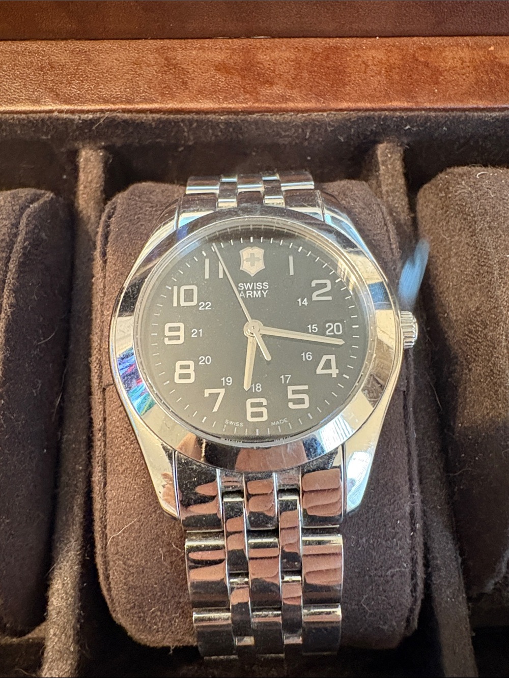 Swiss Army Men's Silver Stainless Steel Black Dial Watch